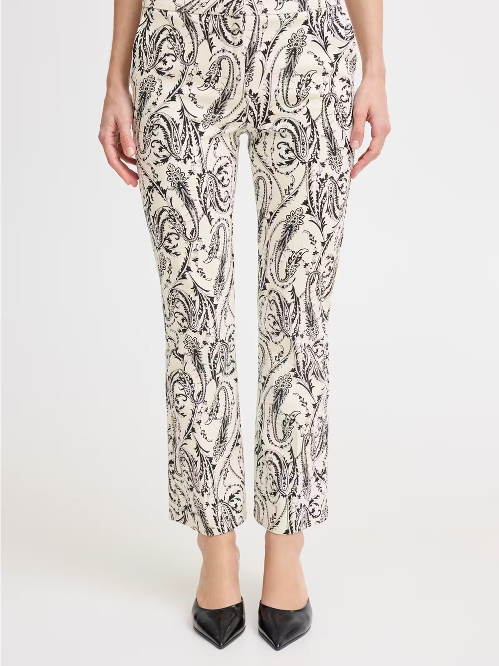 Printed Paisley Ankle Pants - Cream/Black